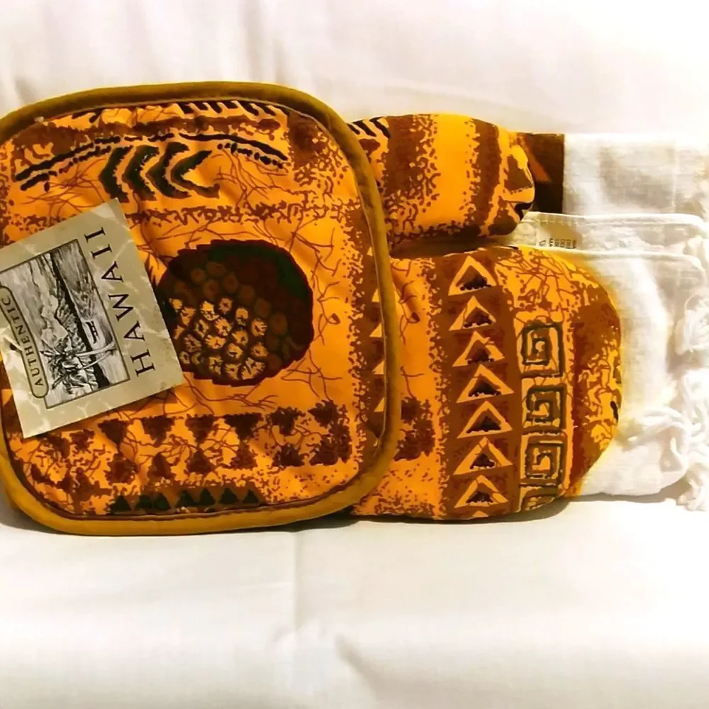 Kitchen Towel Glove and Pot Holder 3 Piece Set